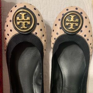 Tory Burch Dot Caroline Flats